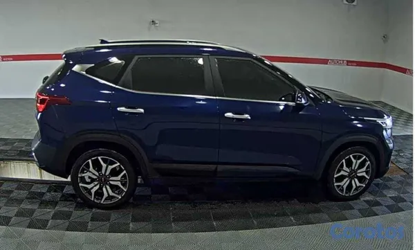 jeepetas y camionetas - KIA SELTOS SIGNATURE SX 2022 AZUL 1.6 GASOLINA 14