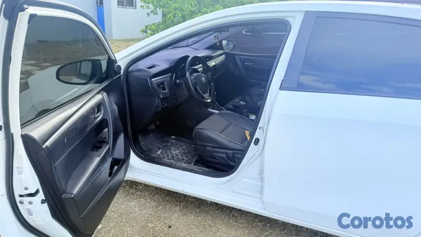 carros - Toyota corolla 2015 le 6