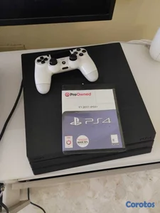 PS4 Pro 1TB 9.5/10 + Control y Gran Turismo Sport