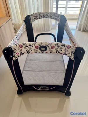 muebles - Corral Graco con colchón  3