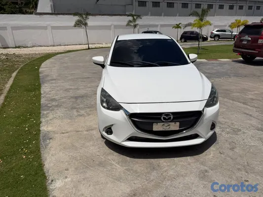 carros - MAZDA DEMIO 2018 2