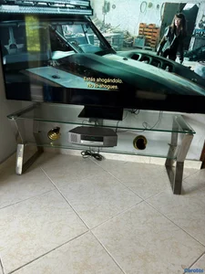 Vendo mesa con tope de cristal 