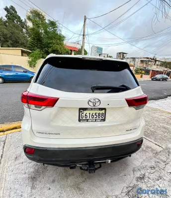 jeepetas y camionetas - ​🔥 OPORTUNIDAD ÚNICA: TOYOTA HIGHLANDER XLE AWD 20 7