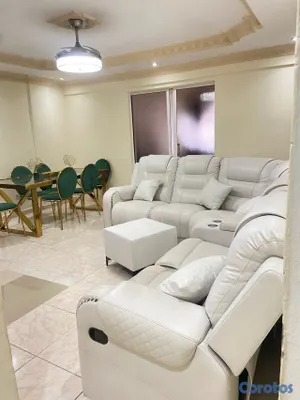 apartamentos - Apartamento grande de 3 habitaciones 2 baños a un minuto de la autopista Duarte  7