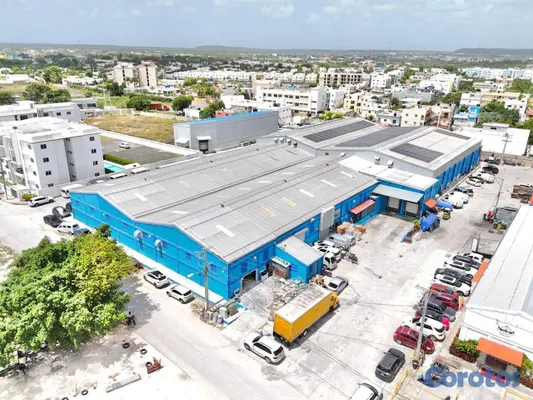oficinas y locales comerciales - Venta Sesion Nave industrial Bavaro Av. Barcelo  4