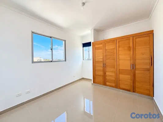 apartamentos - alquiló avenida independencia klm 7 y medio piso 5 dos habitaciones 2.5 baños pa 5