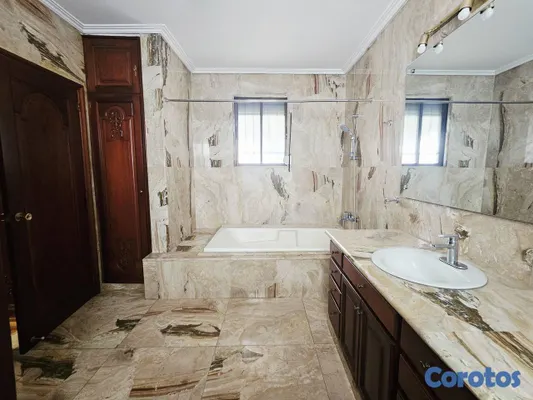 casas - Casa de 3 habitaciones en alquiler en Ensanche Par 13