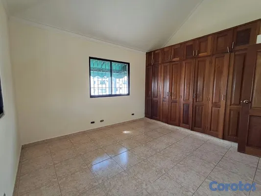 apartamentos - vendo renacimiento piso 4 con terraza tres habitaciones dos baños dos parqueos  12