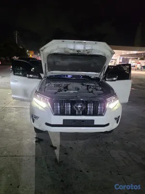 jeepetas y camionetas - Toyota Land Cruiser Prado 2024 15