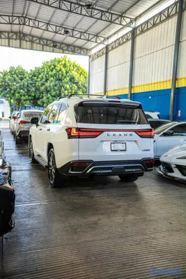 jeepetas y camionetas - Lexus LX600 F-Sport 2024 Recien Importada Clean 4