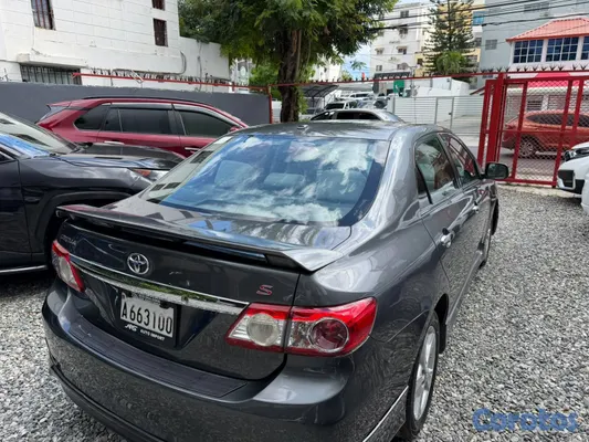 carros - toyota corolla 2011 3