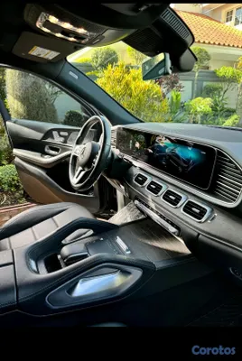 jeepetas y camionetas - Mercedes Benz 350 GLE 4Matic,,negra,,año 2021  15