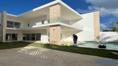 ¡Oportunidad Única! Villa a Estrenar en Las Terrenas a Solo 500m de la Playa