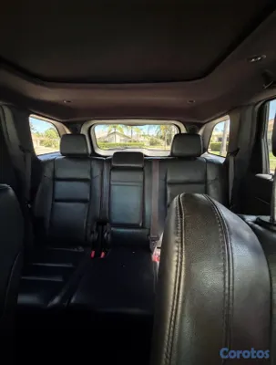jeepetas y camionetas - Jeep cheroke limited
Excelente condiciones  6