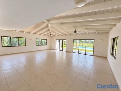 La estancia la romana alquilo y vendo 
