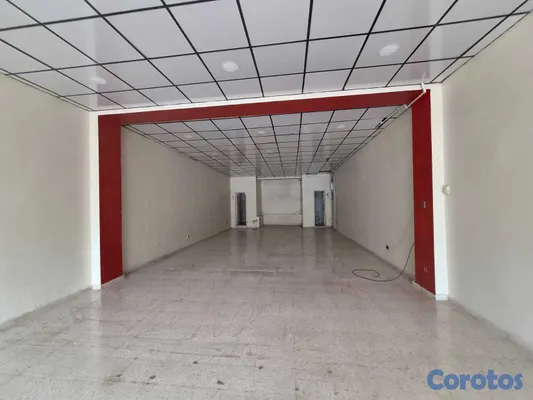 oficinas y locales comerciales - Local comercial en venta en Renacimiento 2