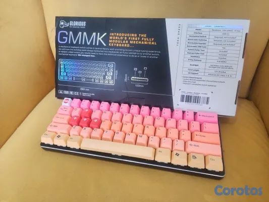 otros electronicos - Teclado Mecanico Gamer GMMK Glorious Con sus Acces 3