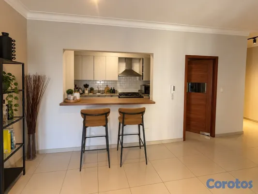 apartamentos - Vendo apartamento en Evaristo Morales . D.N. 4
