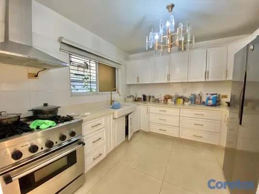 apartamentos - Vendo Apartamento en Primer Nivel Arroyo Hondo Viejo 4