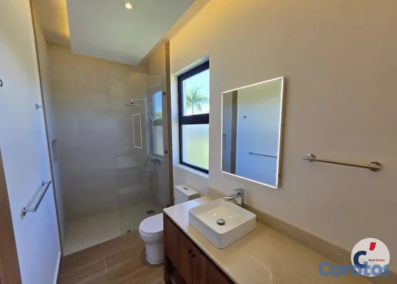 casas - Punta Cana Village l Villa en Renta l Moderna prop 19