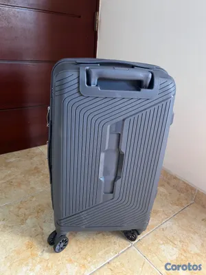 carteras y maletas - Maleta de mano 59x30 marca Valuable 7