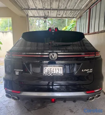 jeepetas y camionetas - vendo de oportunidad changan Uni-k 2024 precio negociable  9