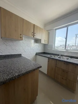 apartamentos - vendo avenida independencia Miramar piso 4 oportunidad tres habitaciones dos bañ 5