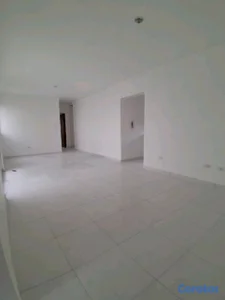 Apartamento en Alquiler en la Jacobo Majluta 3 habitaciones 2 baños 1 parqueo