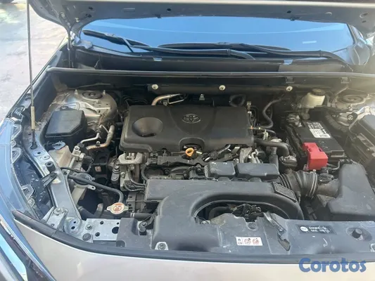 jeepetas y camionetas - TOYOTA RAV4 XLE 2021 4x2 AMERICANA RD$1,565,000 NEG. VEHÍCULO DE USO PERSONAL
 14