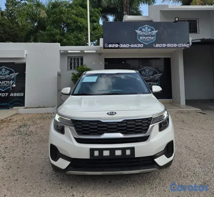 jeepetas y camionetas - KIA SELTOS 2022 BLANCO DIESEL 4