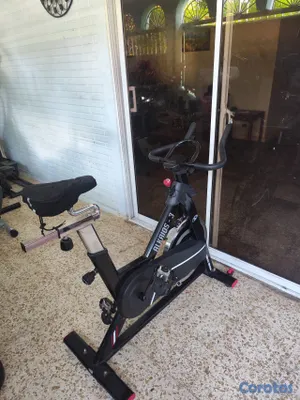 Artículos Deportivos - bicicleta spinning con ajuste de fuerza  3