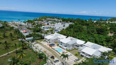 🌴 Cómodo Apartamento a Pasos del Mar – ¡Disponible para Renta Mensual! 🌊