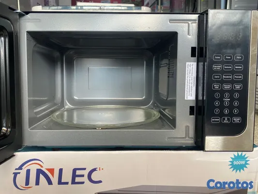 electrodomesticos - Microondas Inlec 0.9 pies cúbicos 
25 litros 
Modelo E25PXP33
Pantalla digital
 12