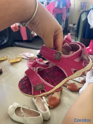 ropa y zapatos - Tenis de niñas 20