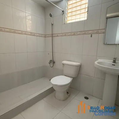 apartamentos - Apartamento en Alquiler – Tercer Piso, Ubicado en  2