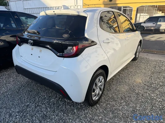 carros - Toyota Yaris 2022 3