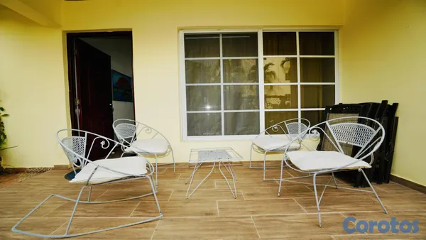 casas - Casa de Ensueño con 2 Piscinas y Seguridad en Ubicación TOP 🌴 5
