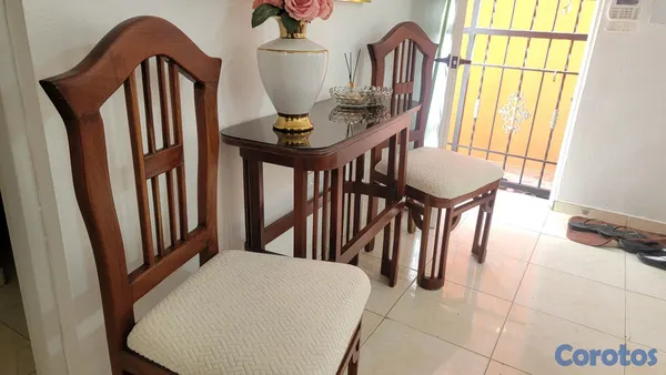 muebles y colchones - Combo de caoba, repisa y sillas con estilo clásico único. 7