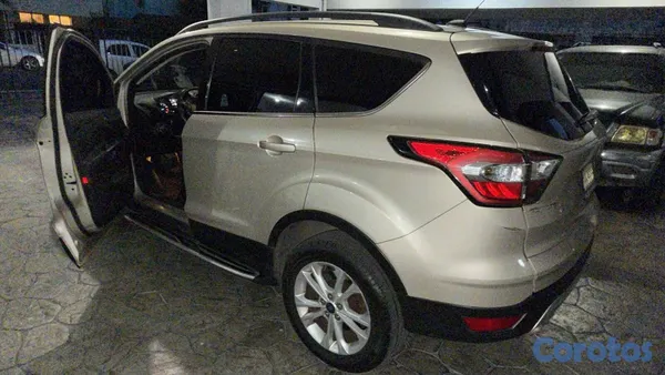 jeepetas y camionetas - Oferta Ford Escape 2