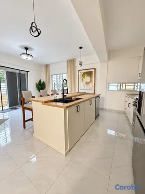 casas - 🏠 CASA CON 2 APARTAMENTOS ALQUILADOS EN VILLA NUEVA, SDN 3