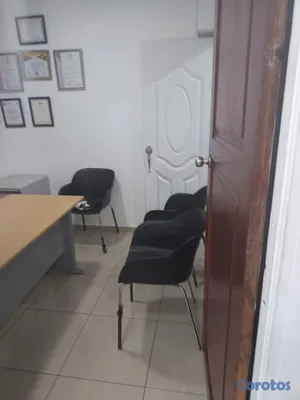 oficinas y locales comerciales - OFICINA EN ALQUILER - COMPARTIDA EN GASCUE 5