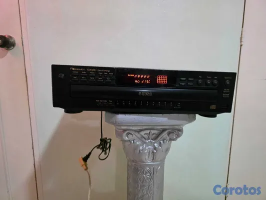 camaras y audio - EN VENTA! NAKAMICHI CDC-200 – REPRODUCTOR DE CD DE 4