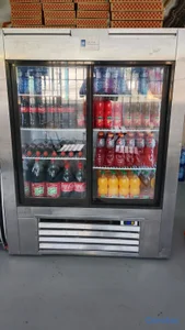 Exhibidor refrigerador botellero 