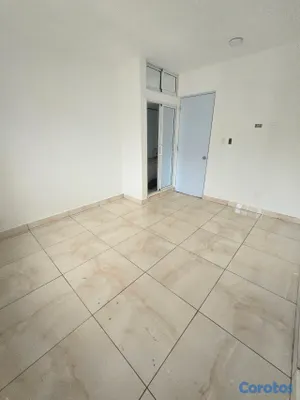 apartamentos - Alquiler Apartamento de 2 Hab en Libertador de Herrera $17,000 con Parqueo  5