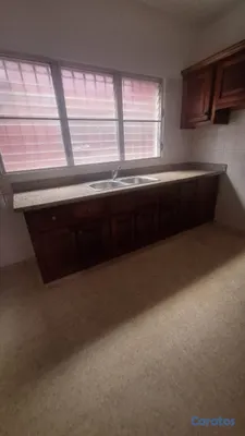 apartamentos - APARTAMENTO EN ALQUILER – LOS RESTAURADORES. Primer nivel.
 5