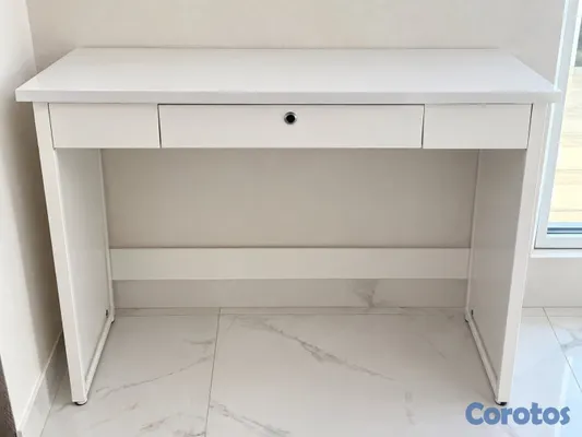 muebles y colchones - Vendo Escritorio Blanco Con Gaveta  2