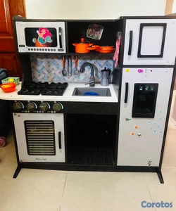 Cocina de juguete para niños con todo y juguetes -