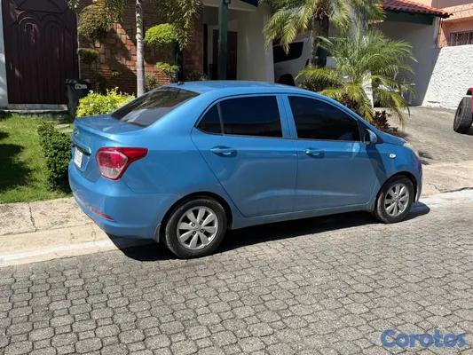 carros - Hyundai Grand I 10  2
