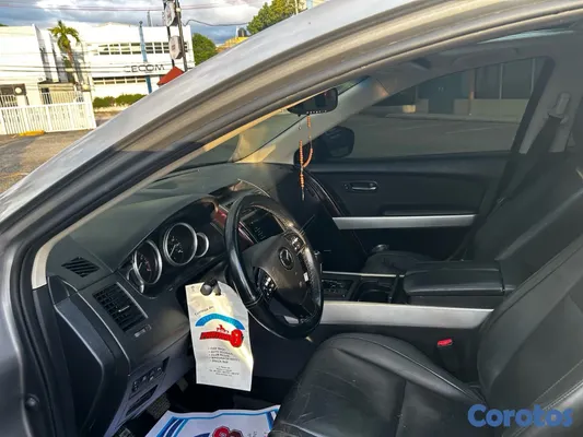 jeepetas y camionetas - Vendo Mazda CX-9 en excelentes condiciones  13