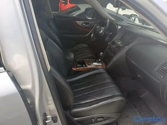 jeepetas y camionetas - INFINITI FX35 2012 (67 mil km) mantenimientos al dia.  6
